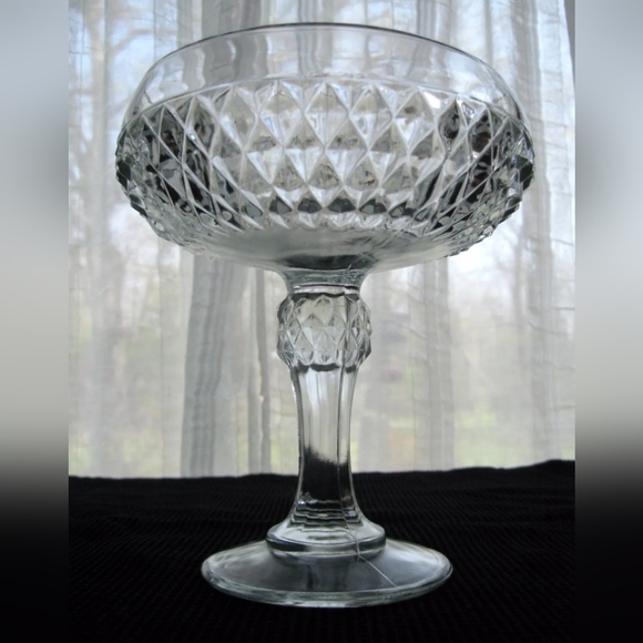 Indiana Glass Accents Antique Indiana Glass Diamond Point Tall